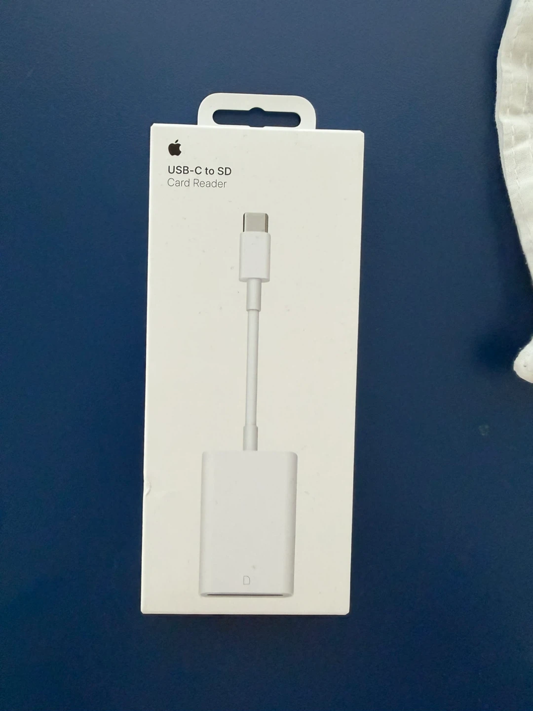 Apple USB-C to SD Card Reader