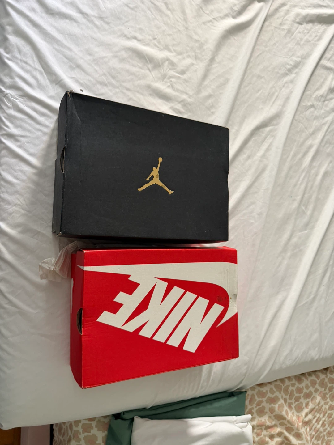 Air Jordan 6 Retro GS Sneakers Size 5Y