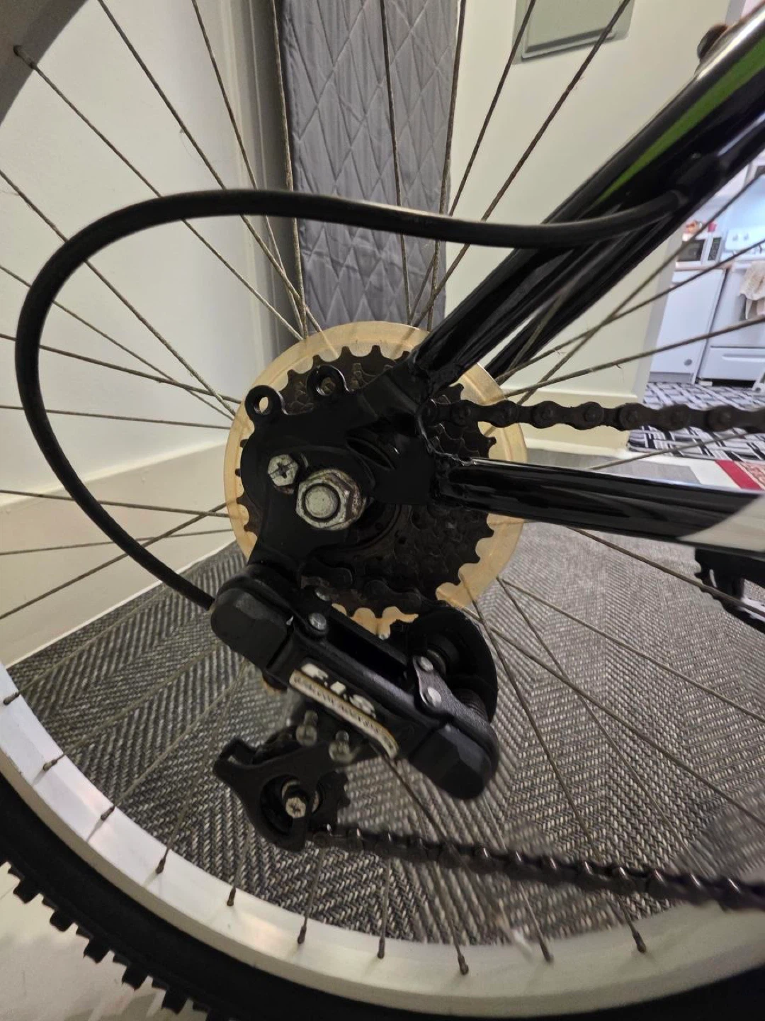Avigo Nitro Mountain Bike - photo 3