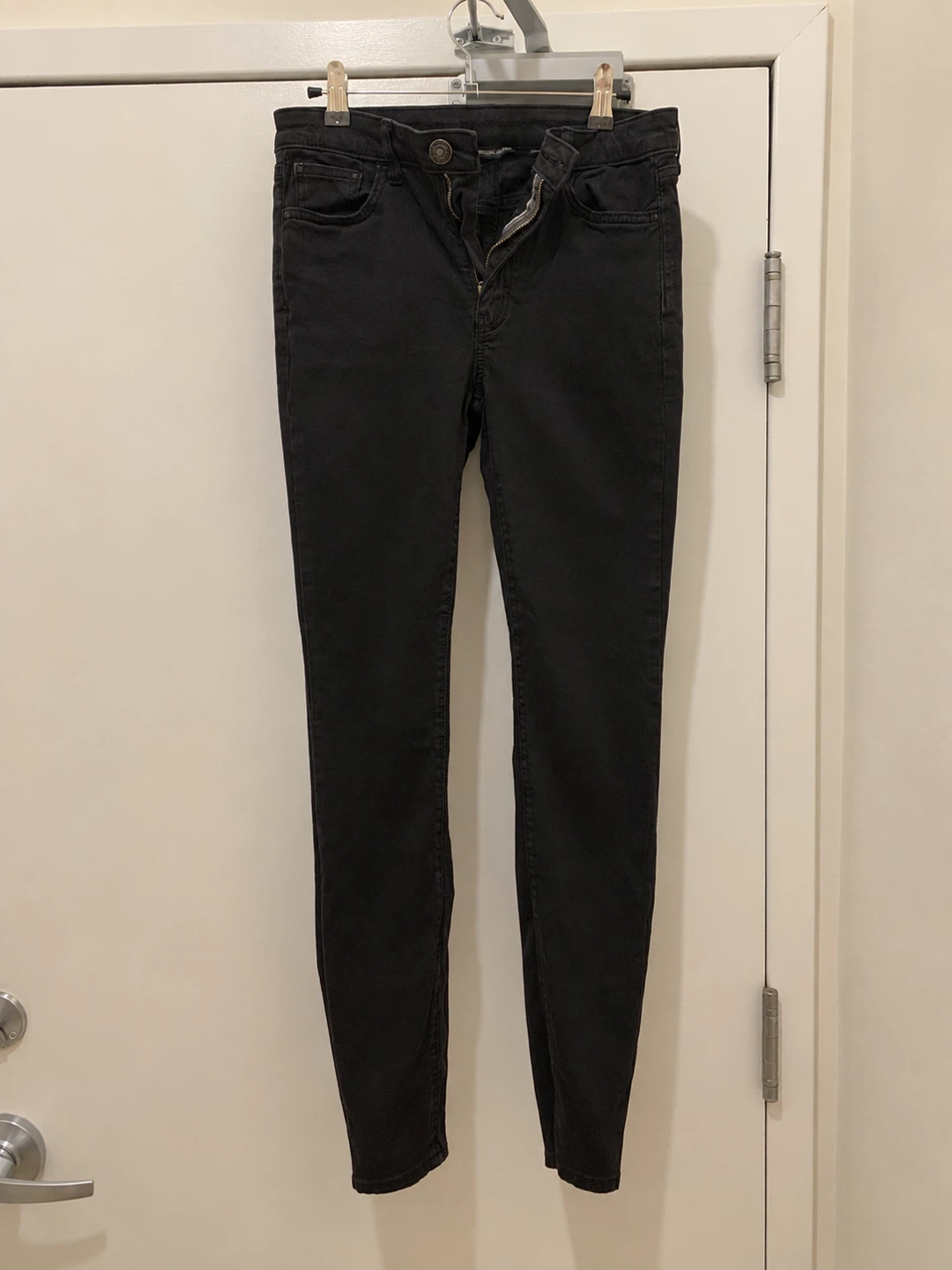 American Eagle Black Skinny Jeans