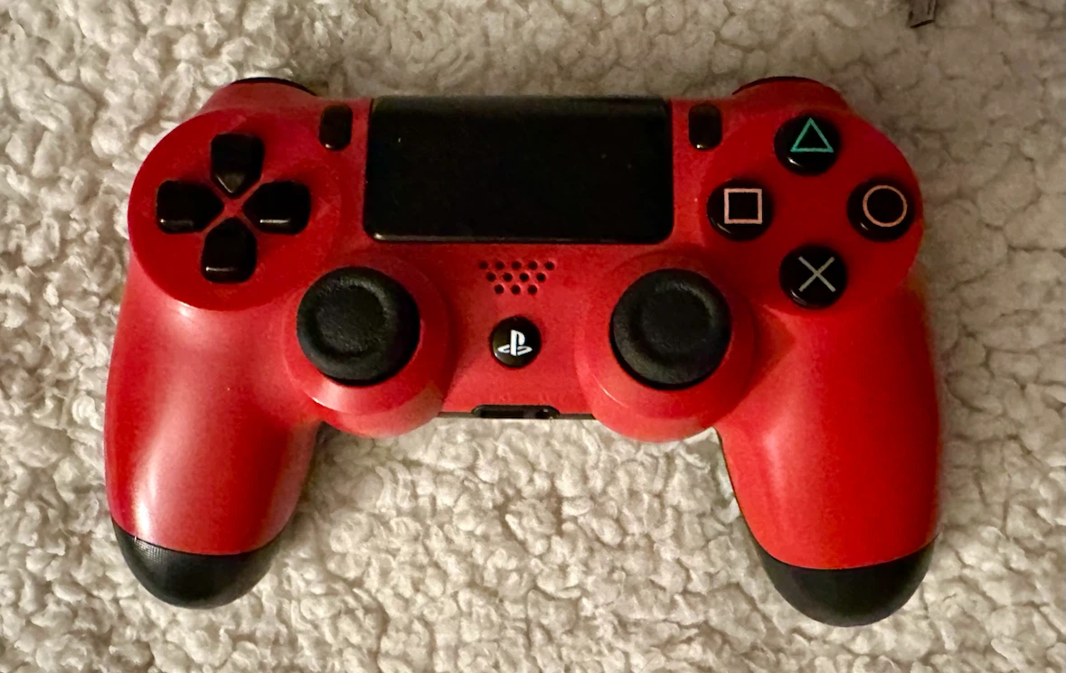 PS4 Console with 2 Games - photo 3