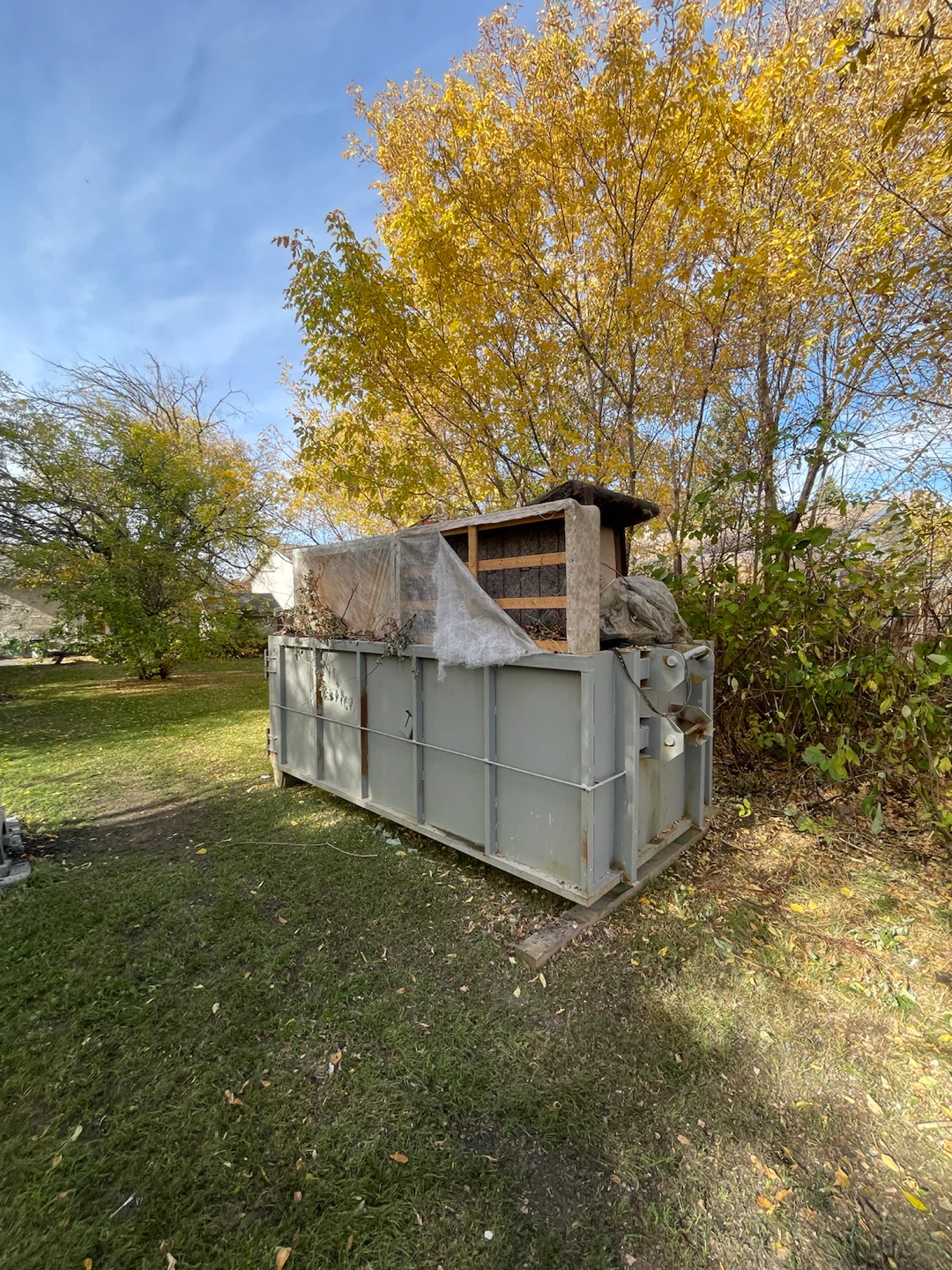 Dumpsters garbage bin / big bin
