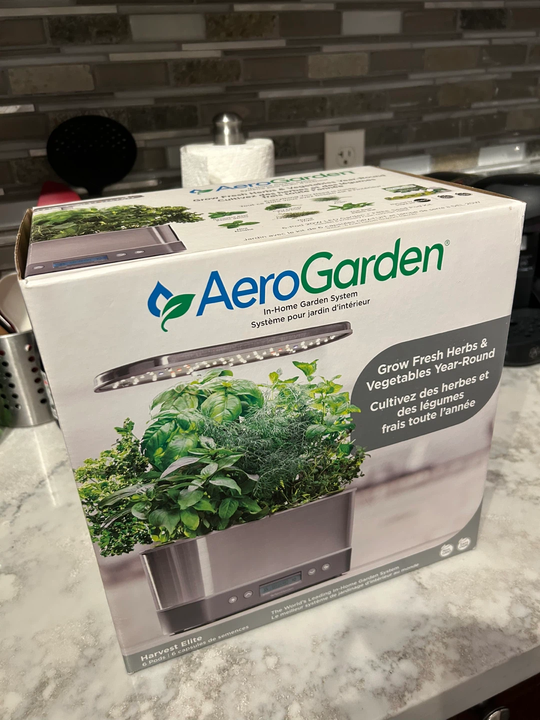 NEW AeroGarden Harvest Elite In-Home Garden System