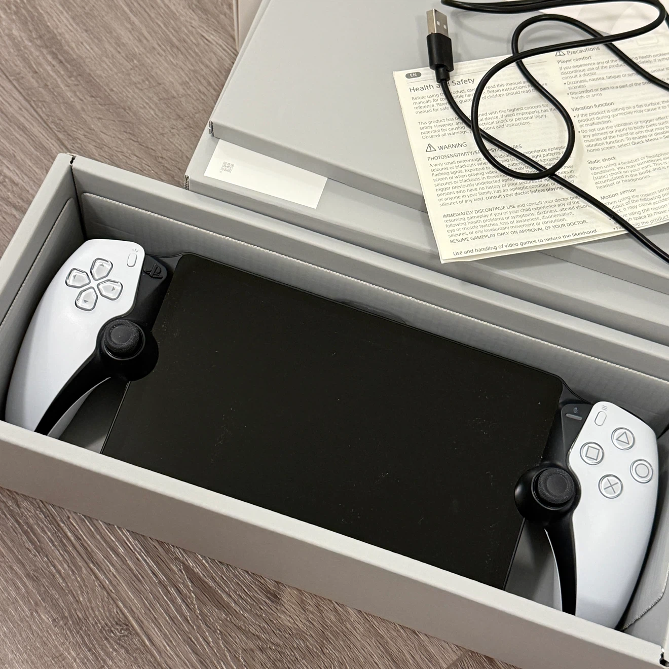 Playstation Portal Remote Player for PS5 - photo 4
