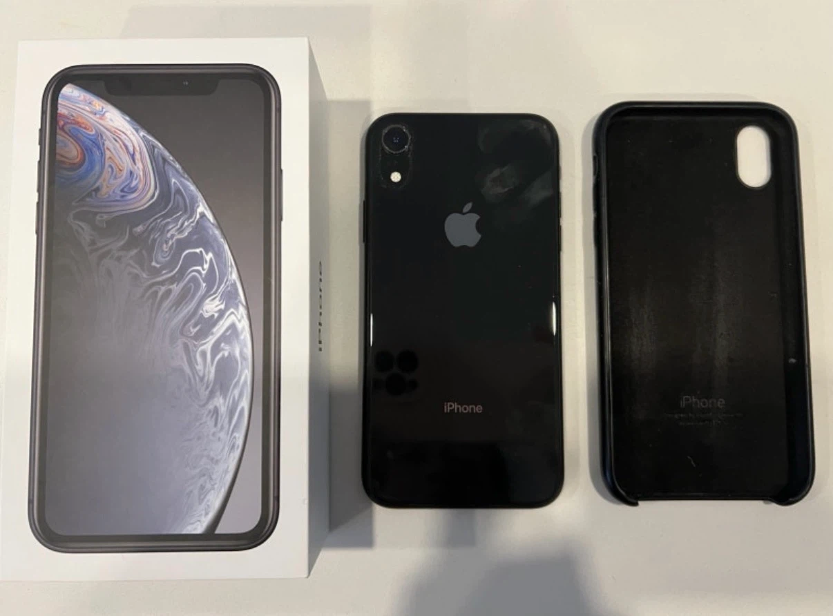 Apple iPhone XR Black - photo 2