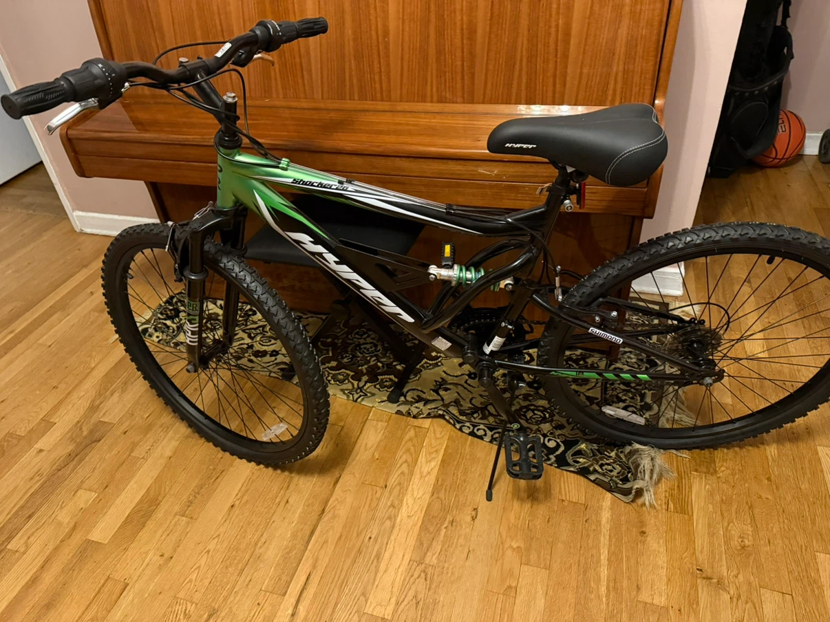 Hyper Shocker 26 Mountain Bike