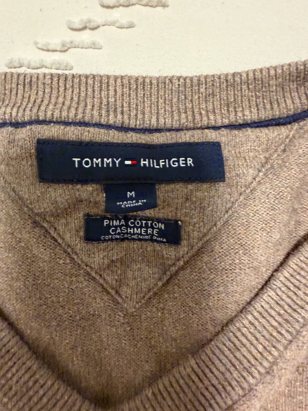 Tommy Hilfiger Pima Cotton Cashmere V-Neck Sweater - photo 3