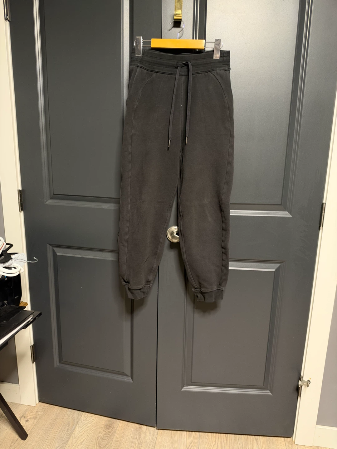 Lululemon Black Joggers Size 4