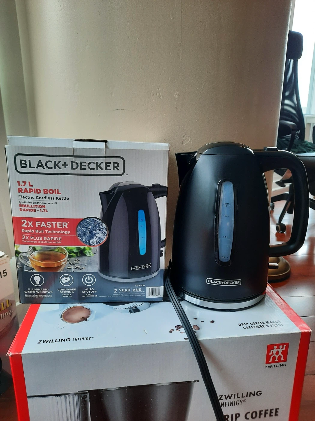 BLACK+DECKER 1.7L Electric Kettle - photo 2