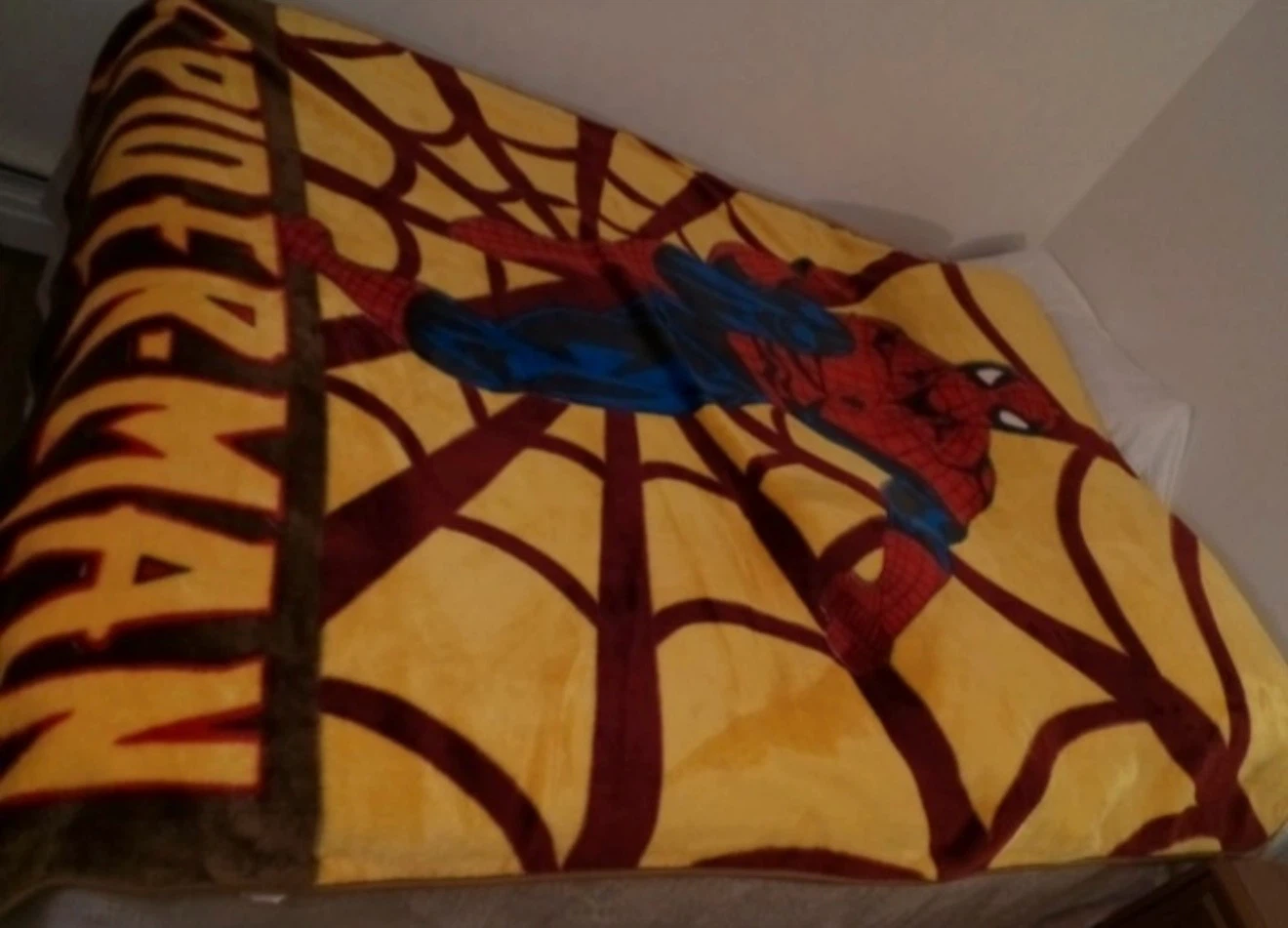 Spider-Man Fleece Blanket - photo 3
