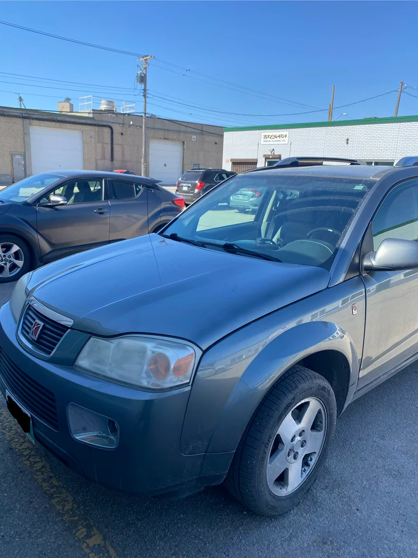 Saturn Vue SUV - photo 4