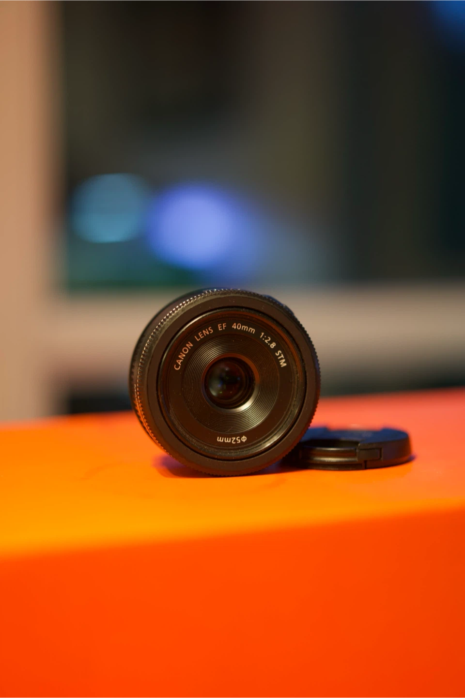 Canon EF 40mm f/2.8 STM Lens - photo 2