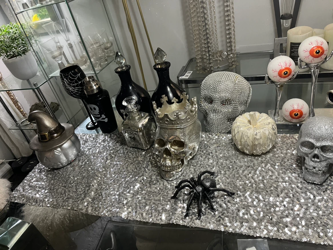 Halloween Decorative Skull and Figurine Collection - photo 4