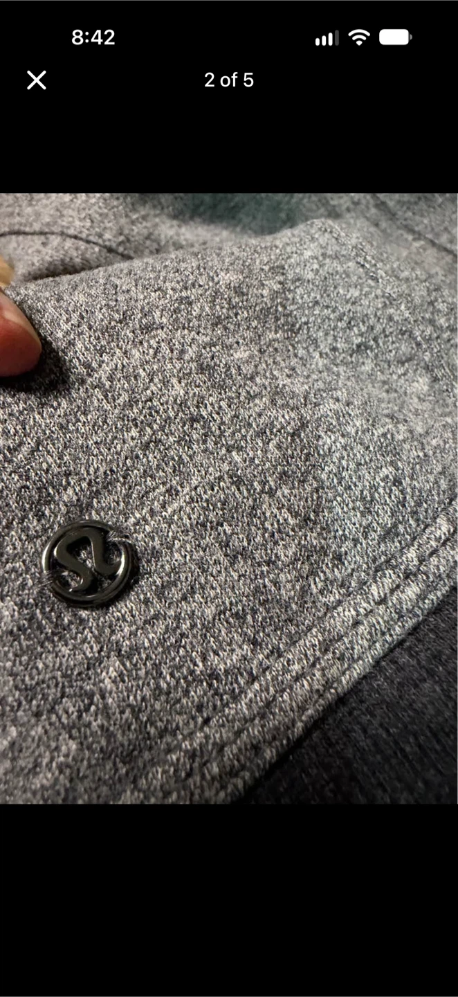 Lululemon Grey Jacket Size 6 - photo 3