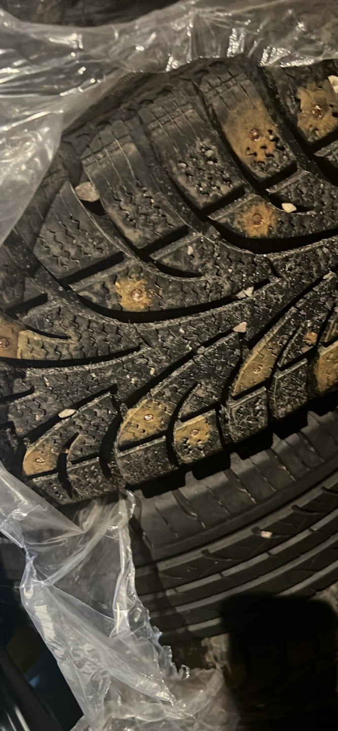 Set of Four 225/65R17 Tires