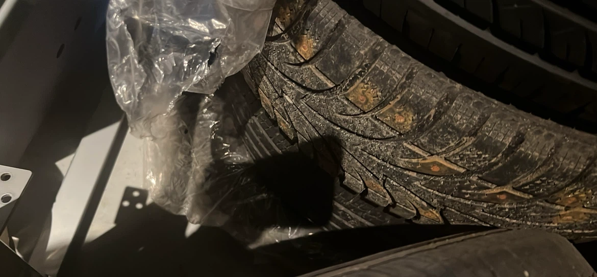 Set of Four 225/65R17 Tires - photo 5