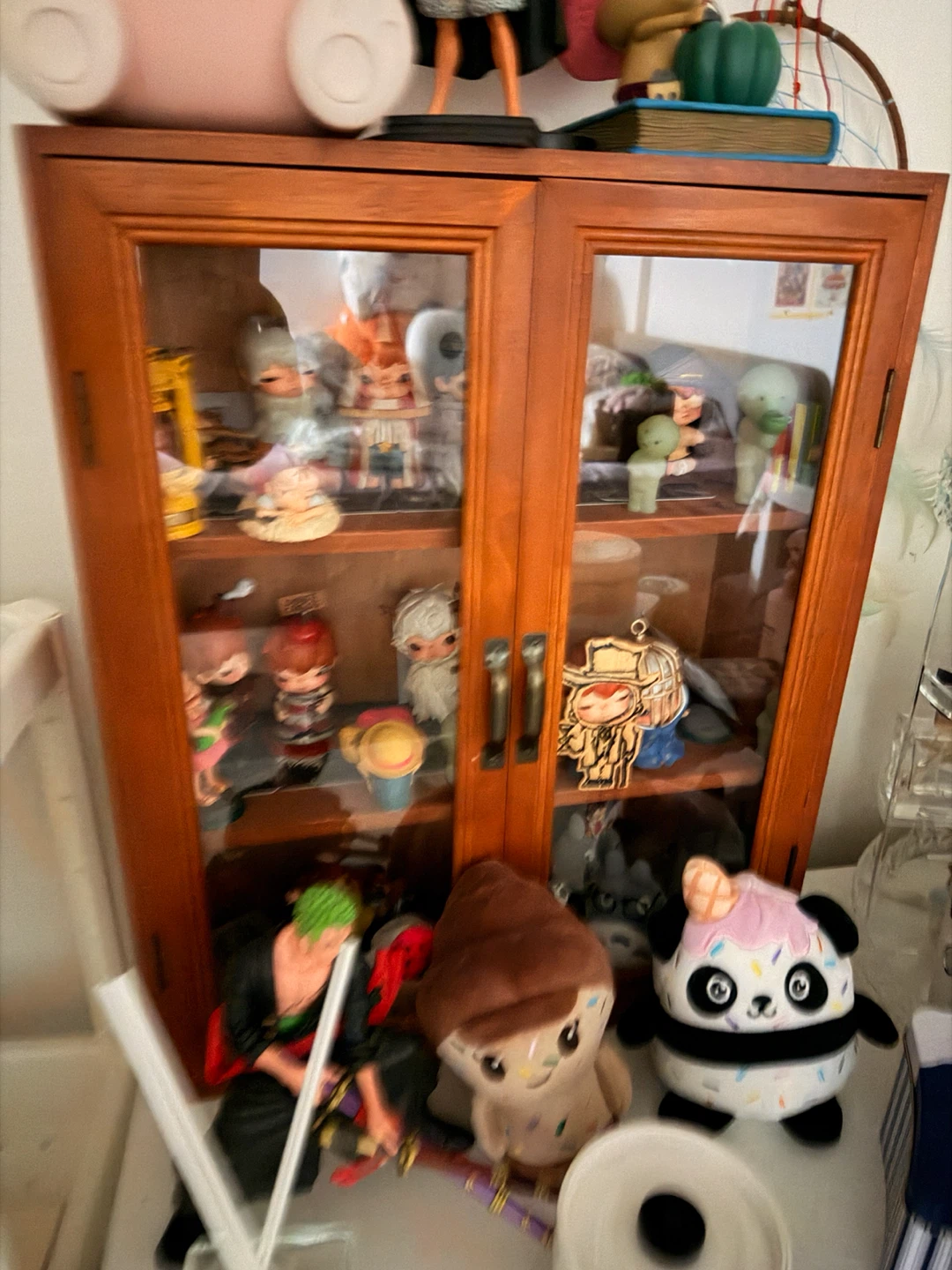 Pop mart Wooden Tabletop Display Cabinet