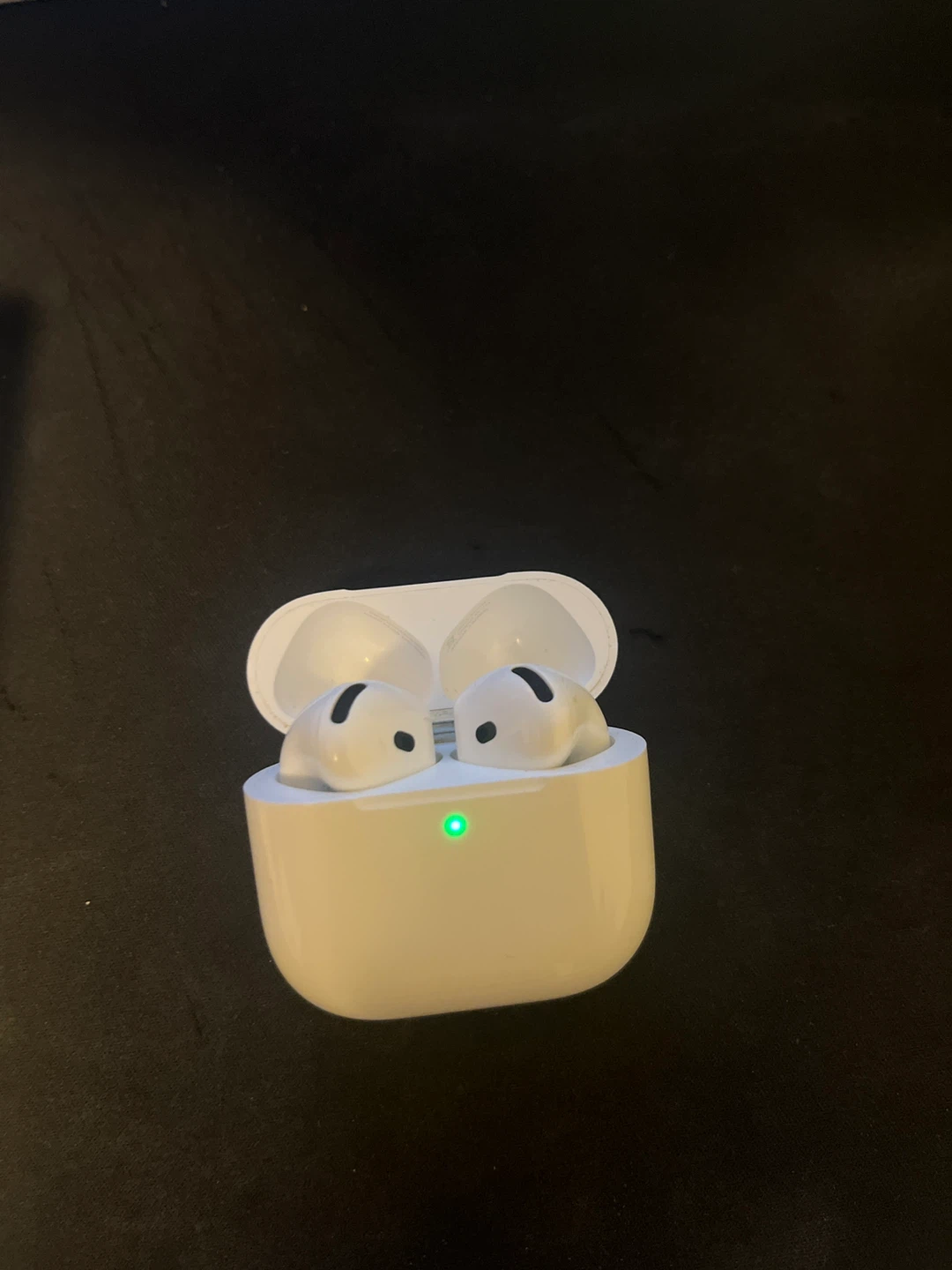Apple AirPods 4 - photo 3