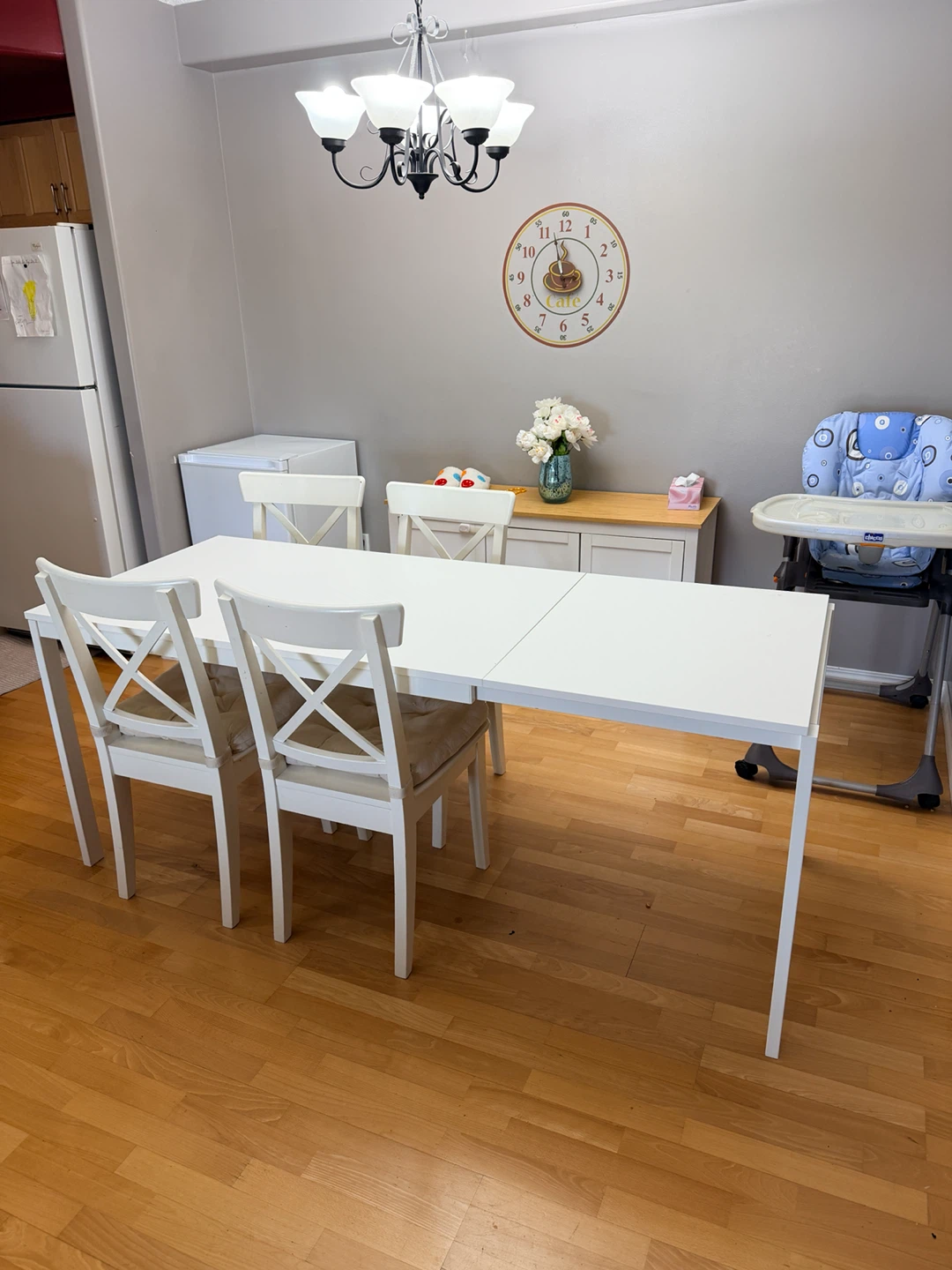 IKEA EKEDALEN Extendable Table and 4 Chairs