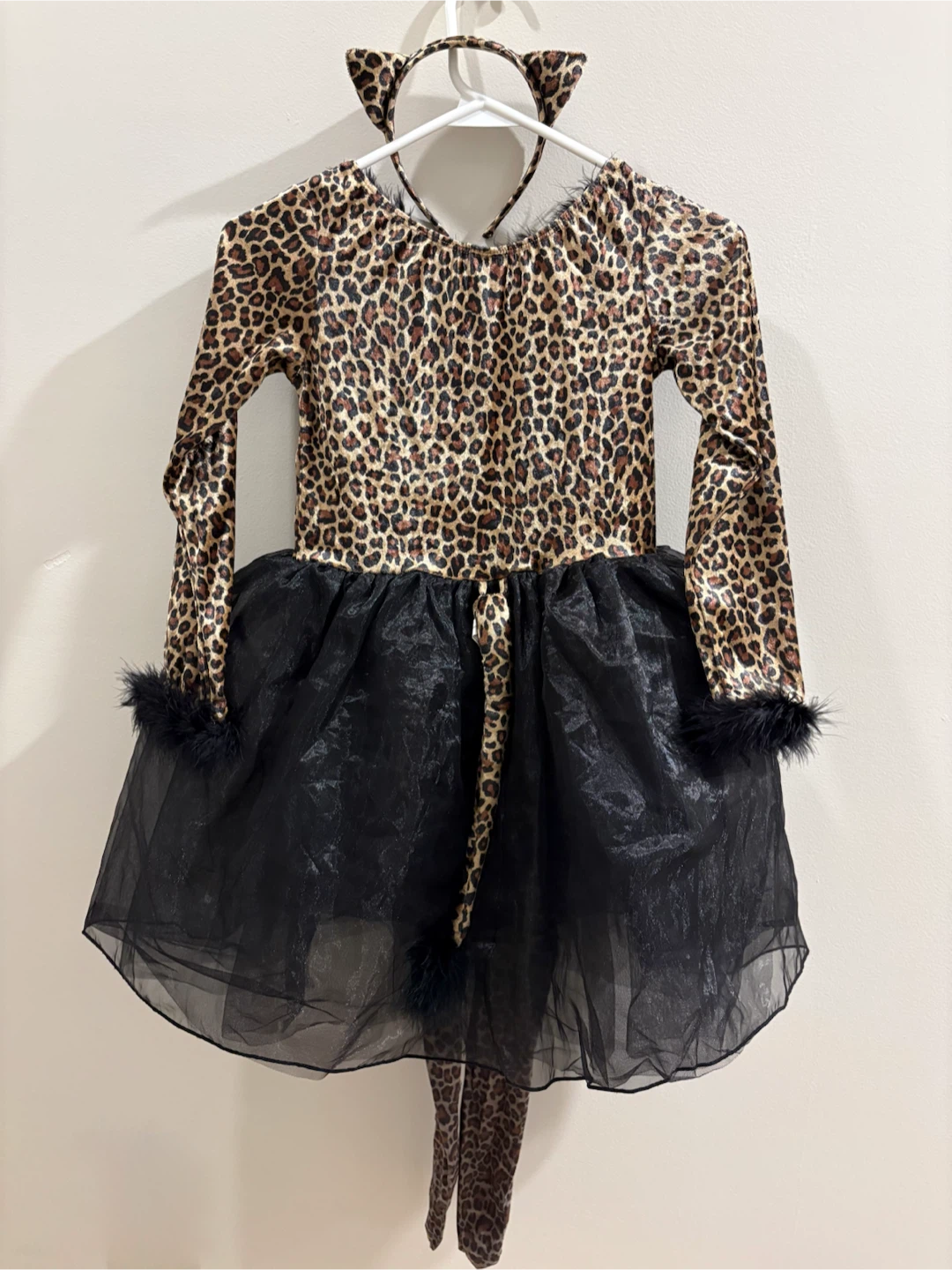 Girl’s Halloween costume - photo 2