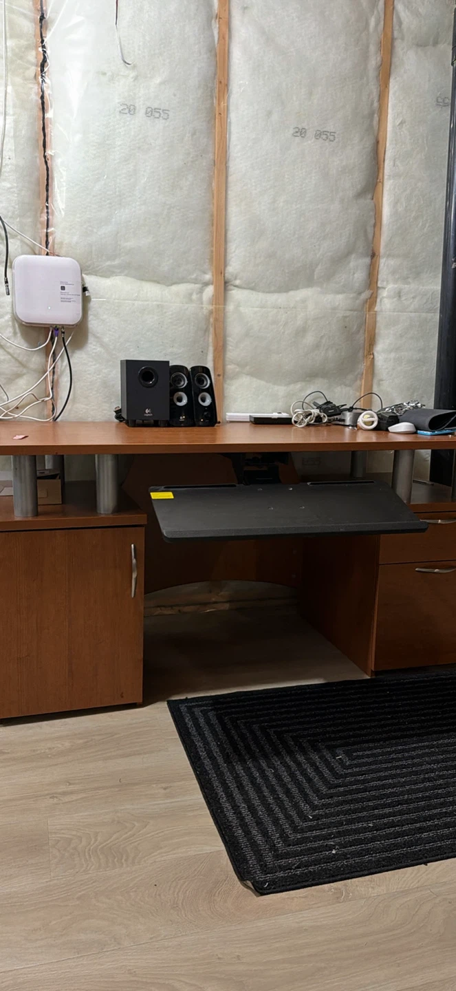 Wood Grain Finish Computer Desk - photo 3