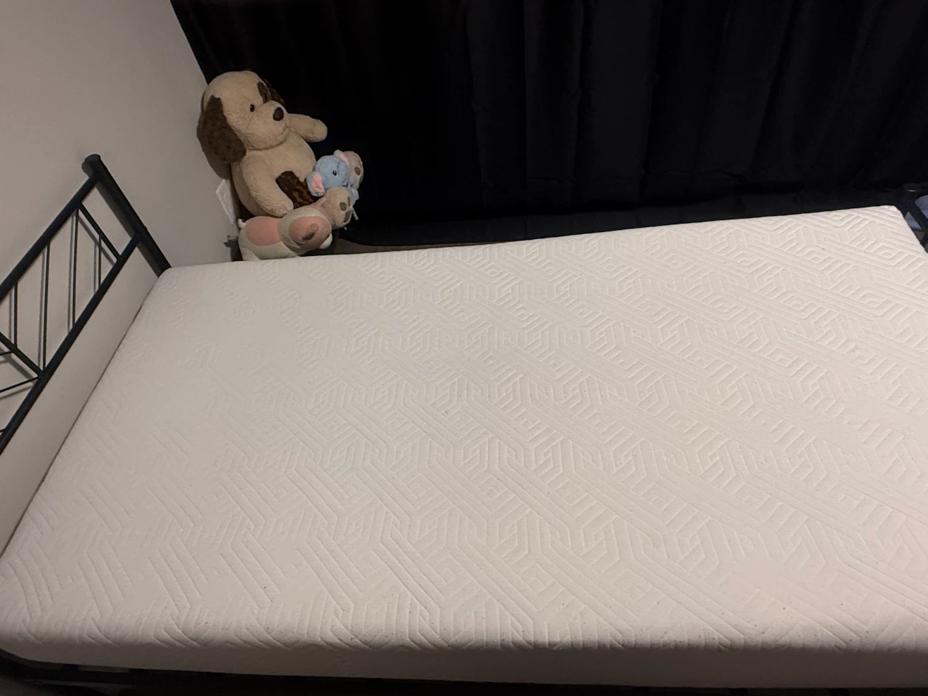 Twin Bed Frame + 8-Inch ViscoLogic Mattress - photo 3
