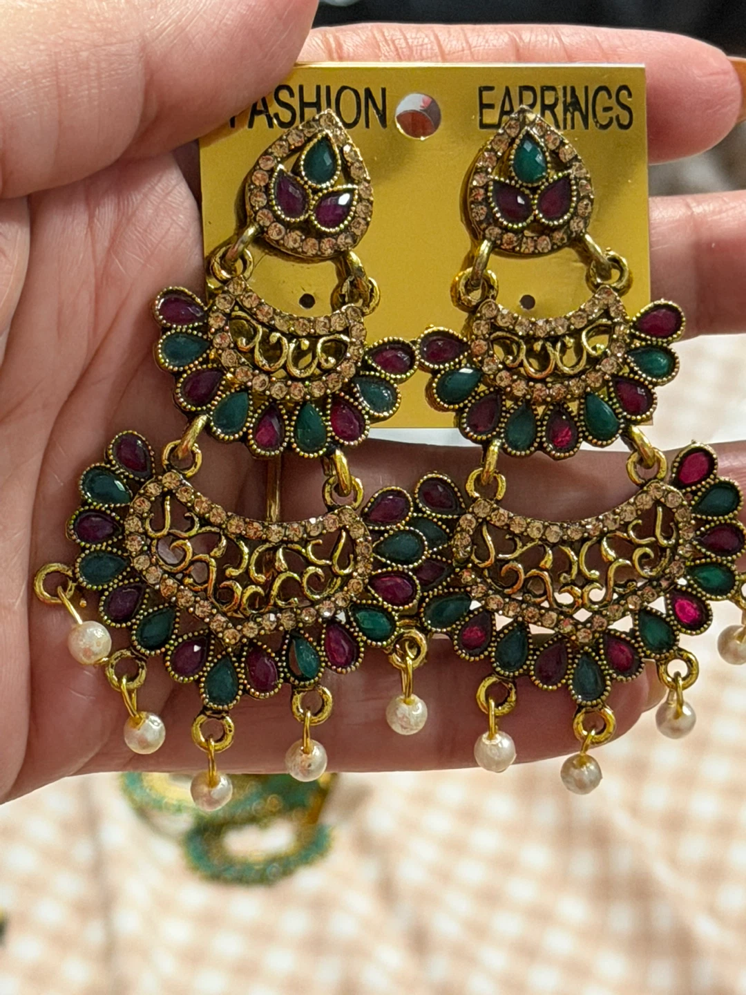 Set of 4 Pairs of Fashion Earrings - photo 3