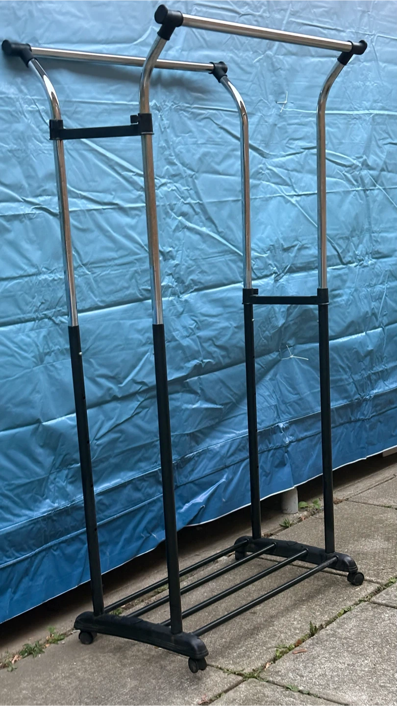 Adjustable Double-Rail Clothing Rack - photo 3