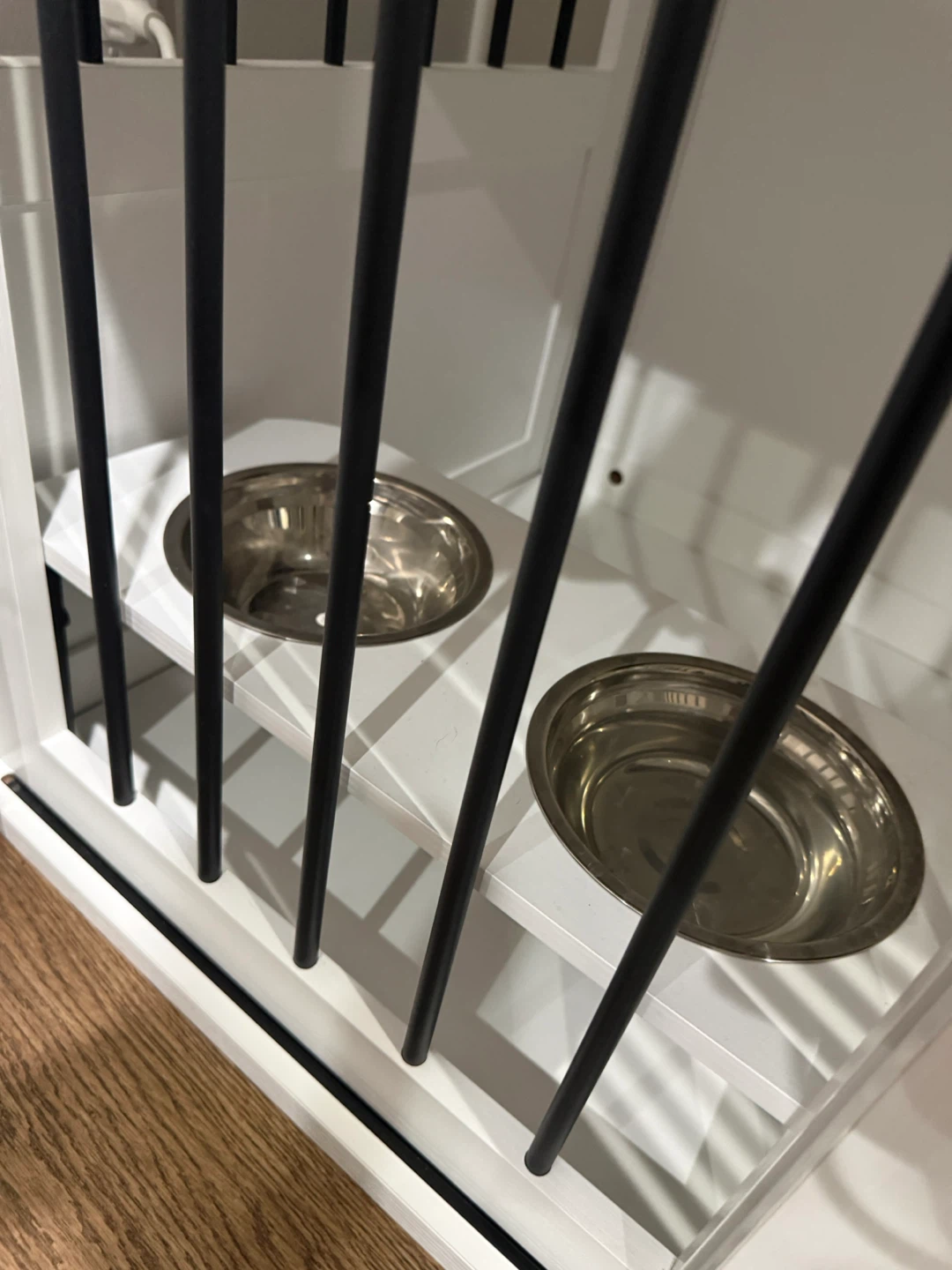 Double Pet Kennel with Integrated Storage - photo 4