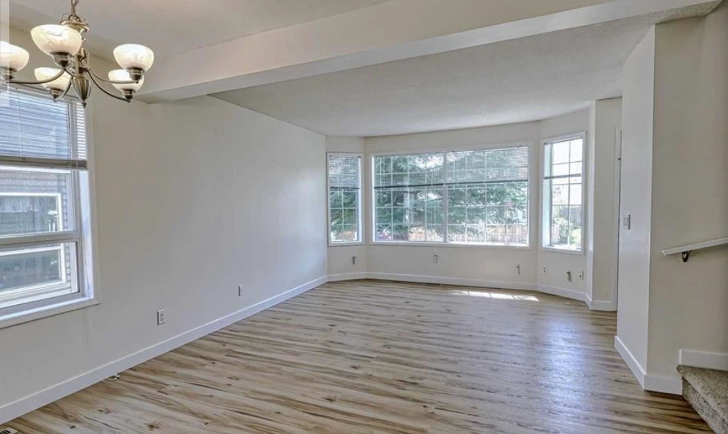 3 Beds 1.5 Baths - House - photo 4