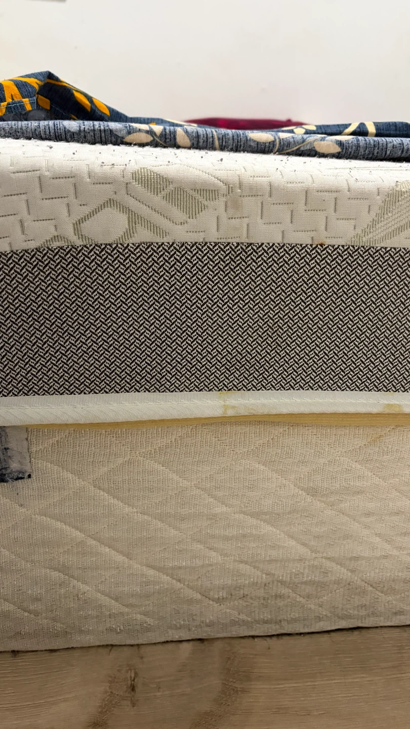 queen Size Mattress and Box Spring - photo 3