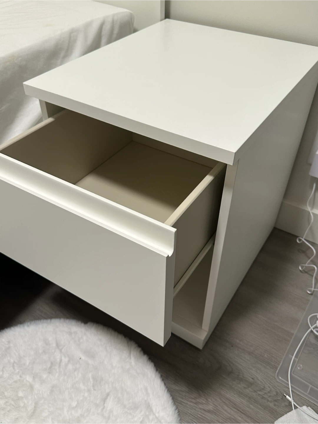 IKEA White Bedside Table - photo 2