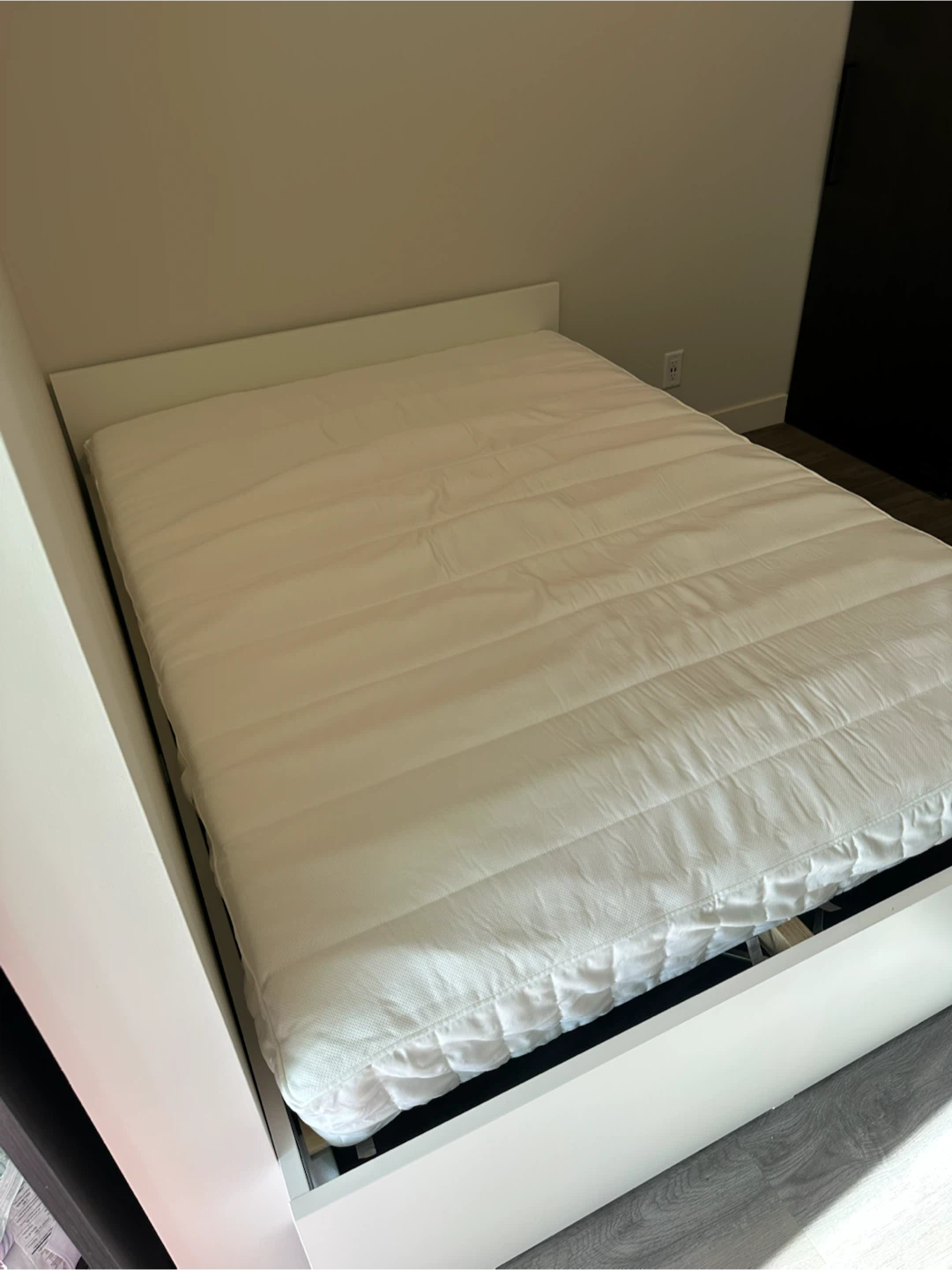 Double/Full Mattress & Bed Frame