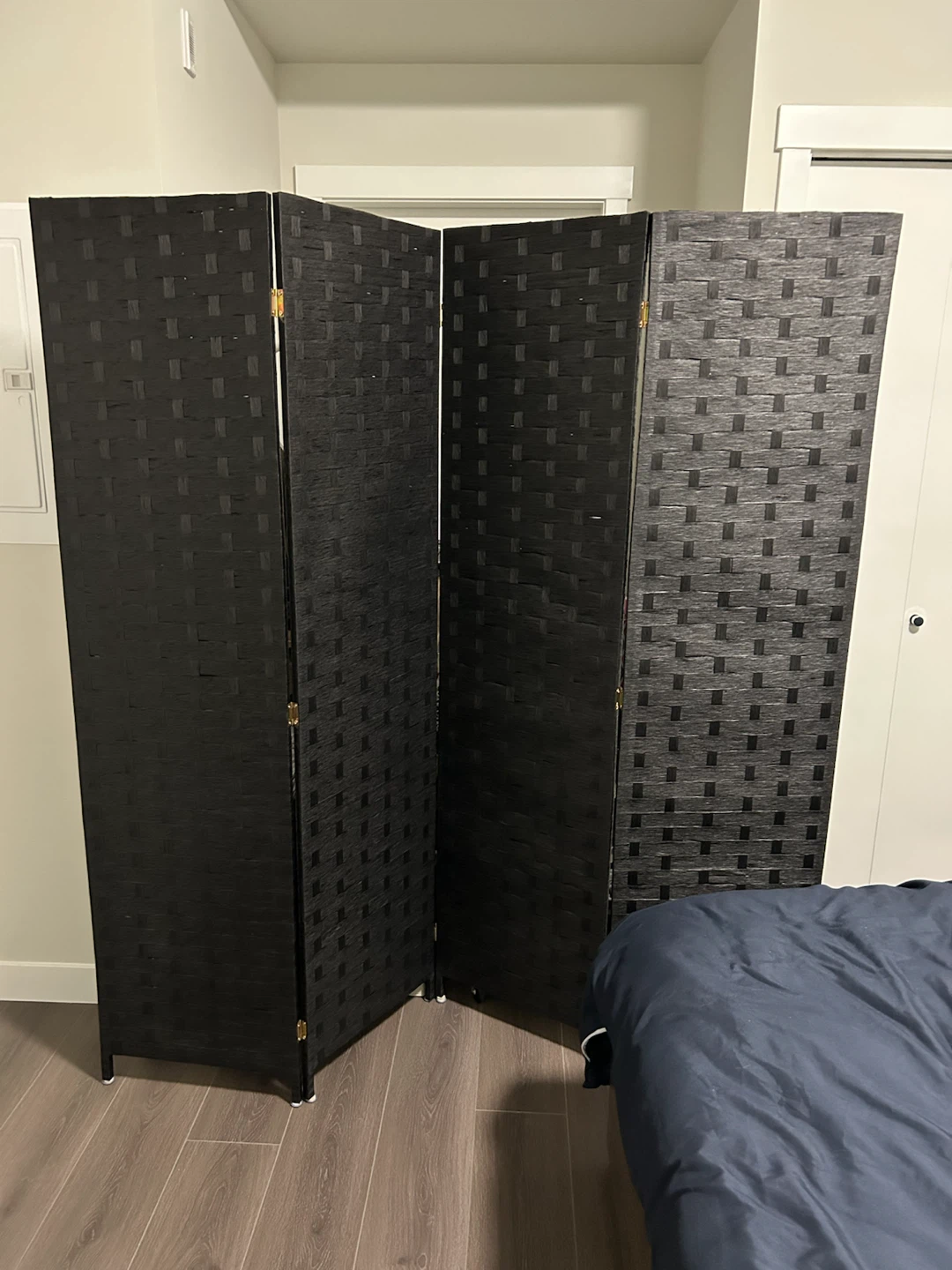 Four-panel modern black woven room divider - photo 4