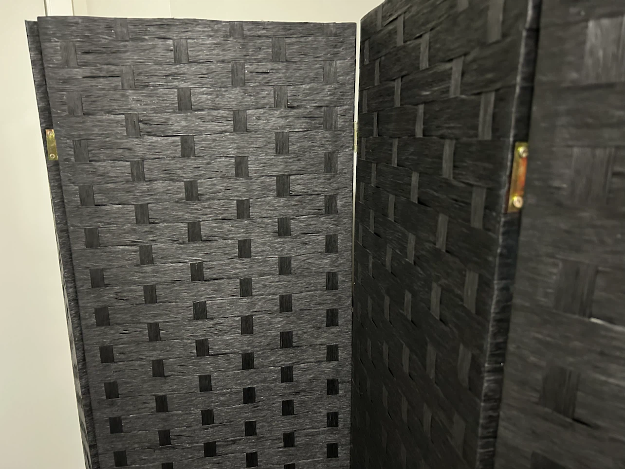 Four-panel modern black woven room divider - photo 5