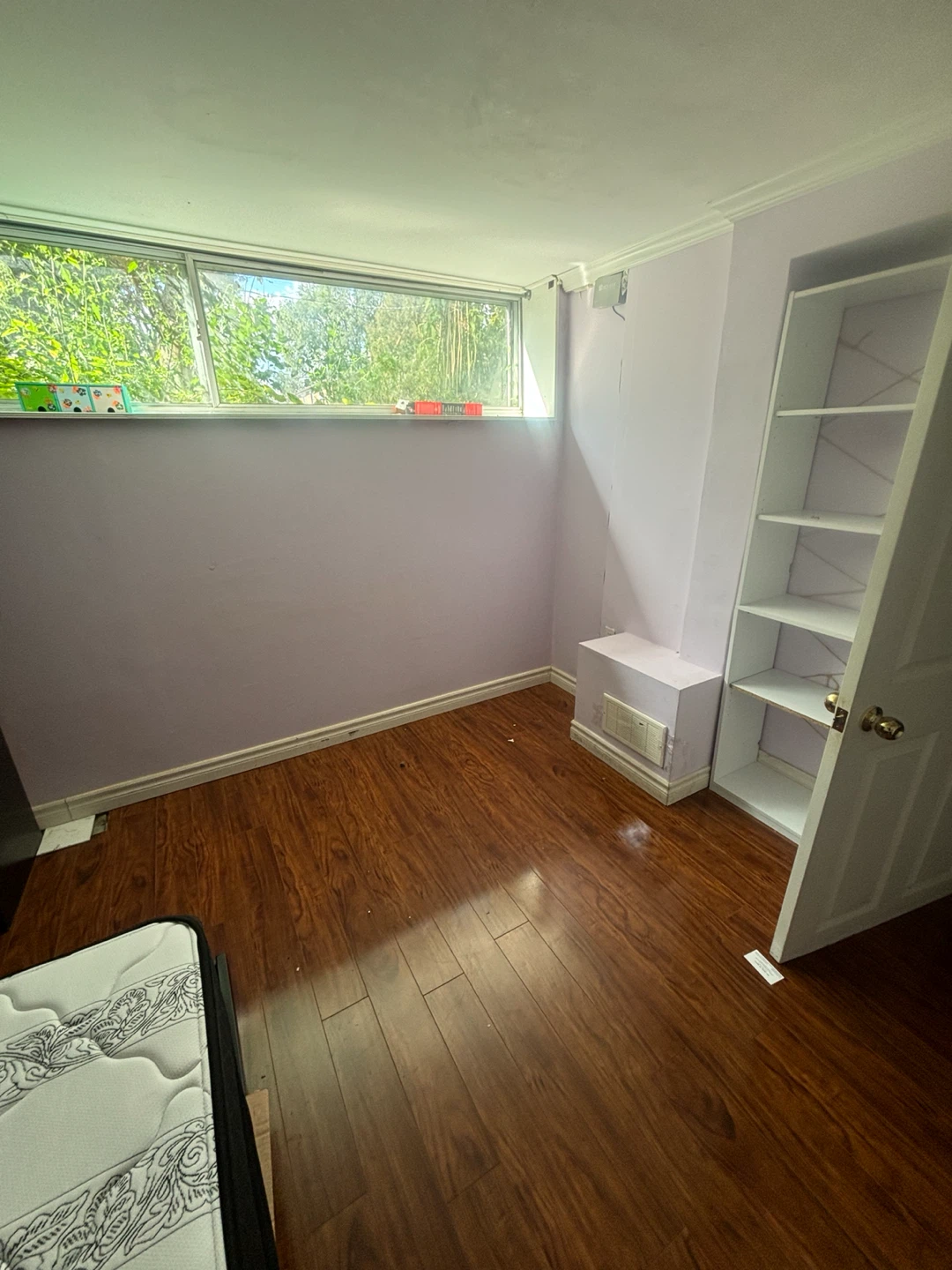 Room for Rent Available! - photo 3