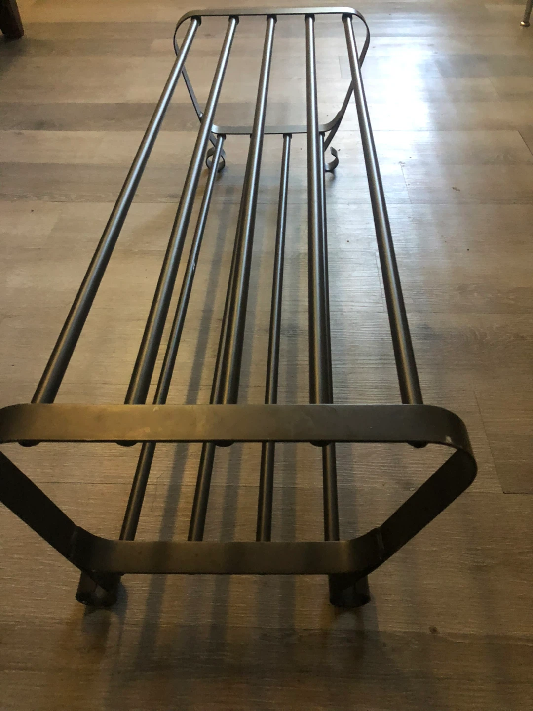 Metal shoe rack