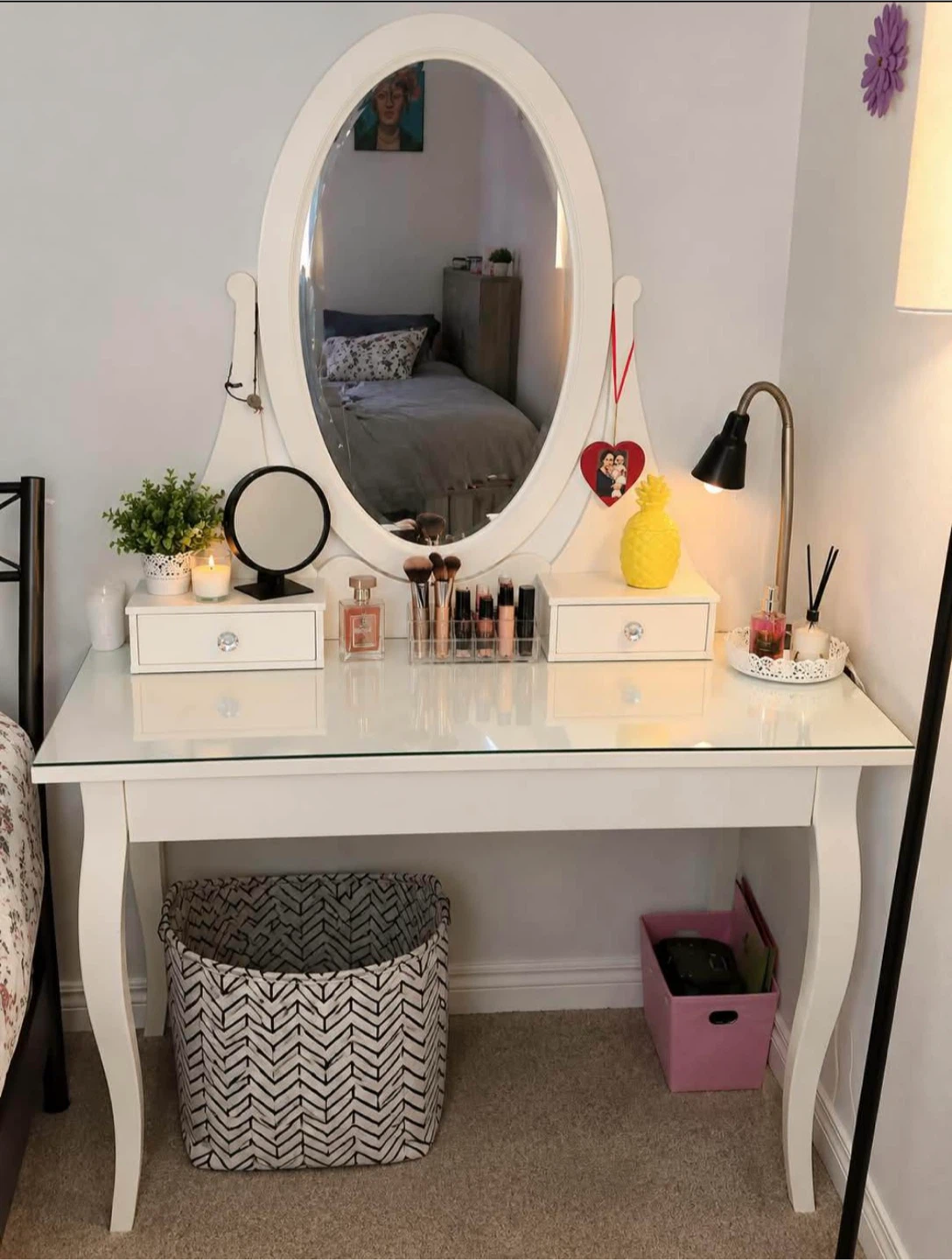 Hemnes Table with Mirror & Ashley double bed - photo 2