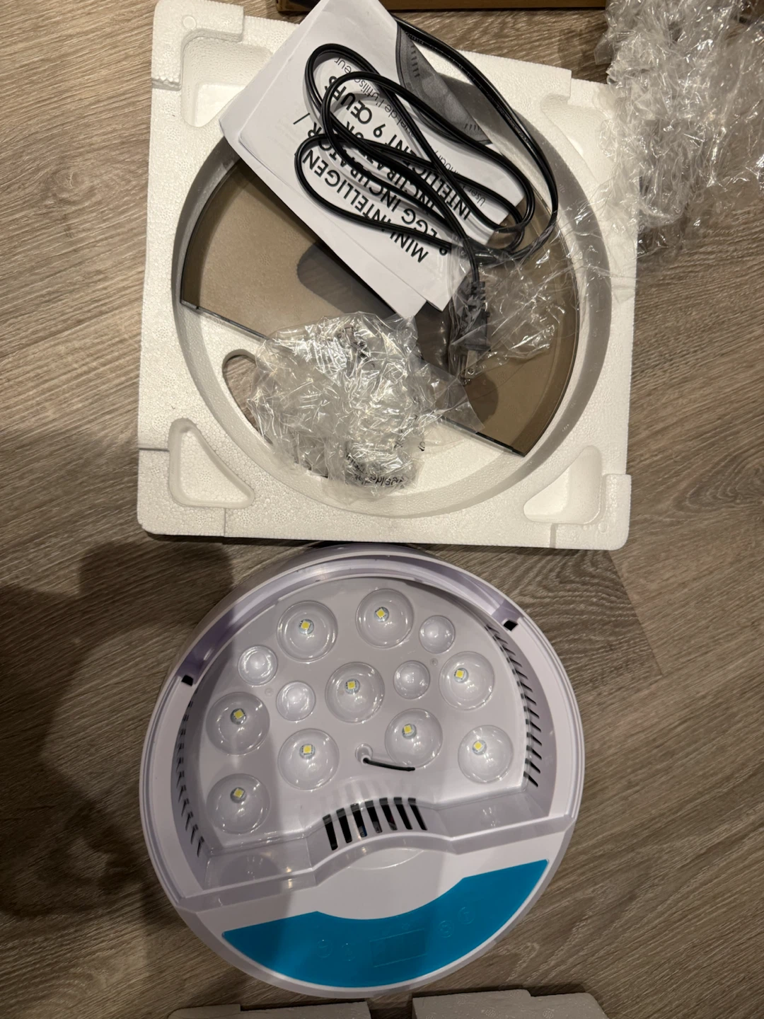 Egg Incubator - photo 2