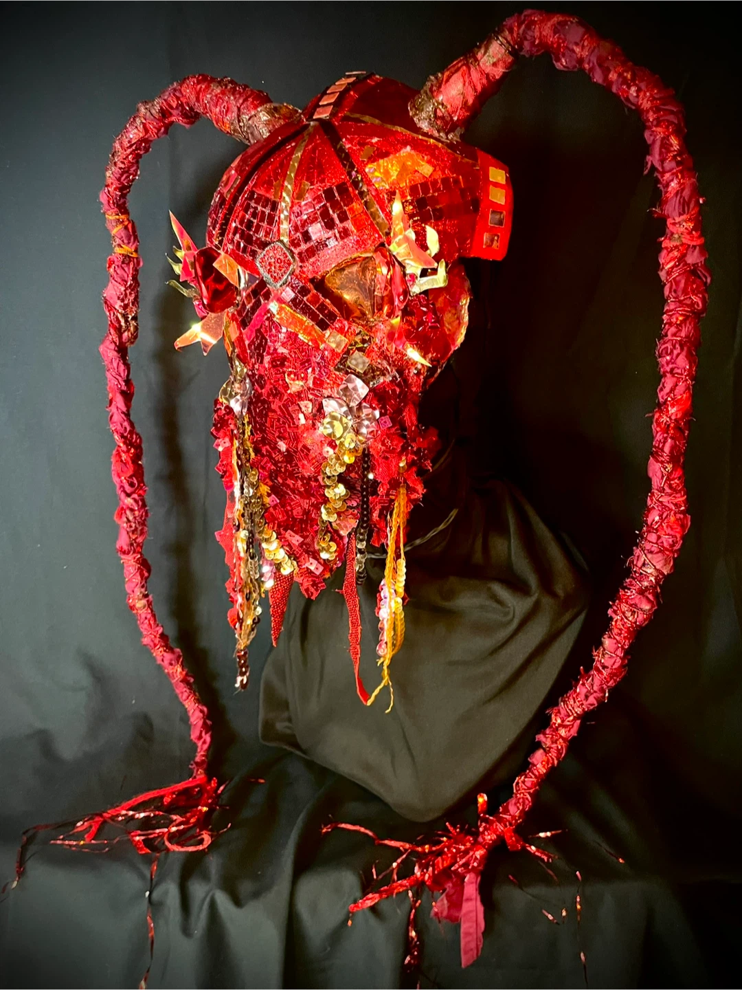 La Cucaracha from Outer Space halloween mask - photo 3