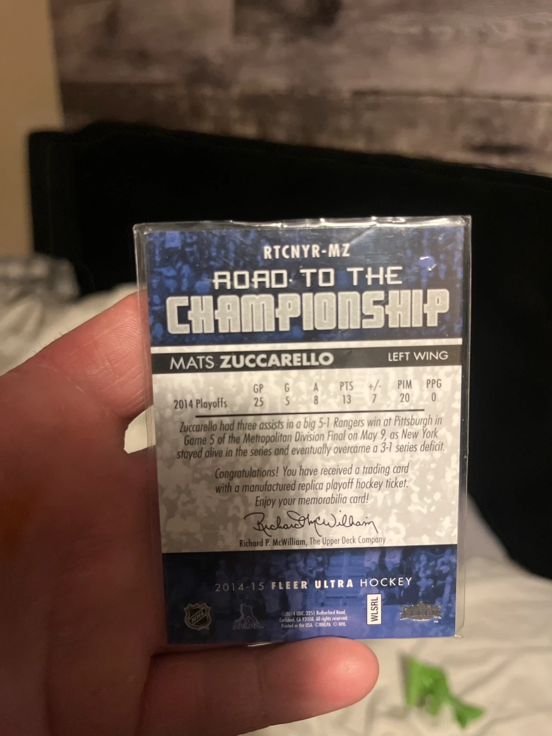 Mats Zuccarello 2014-15 Fleer Ultra Hockey Card - photo 2