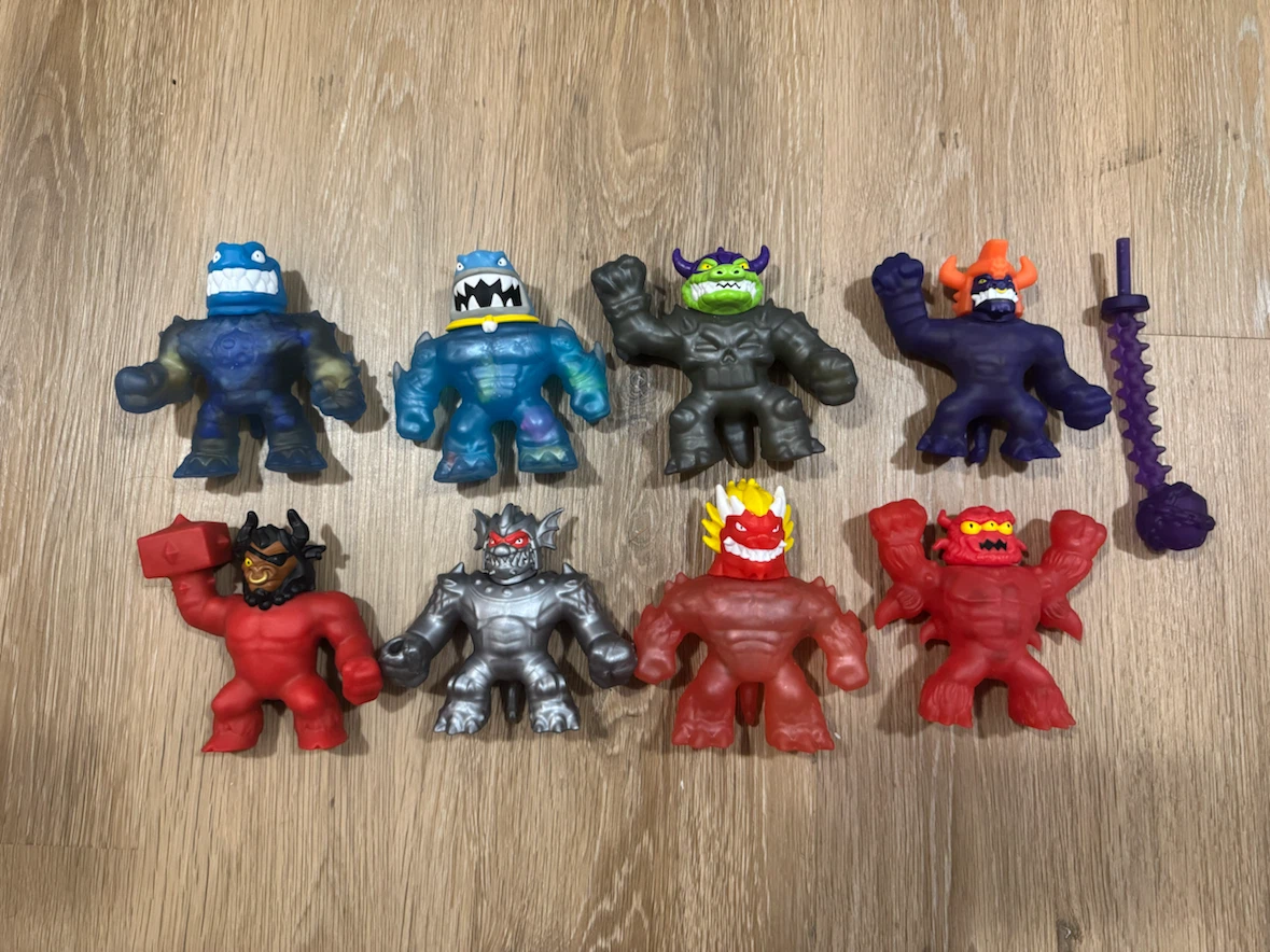 Heroes of Goo Jit Zu Action Figures x 8