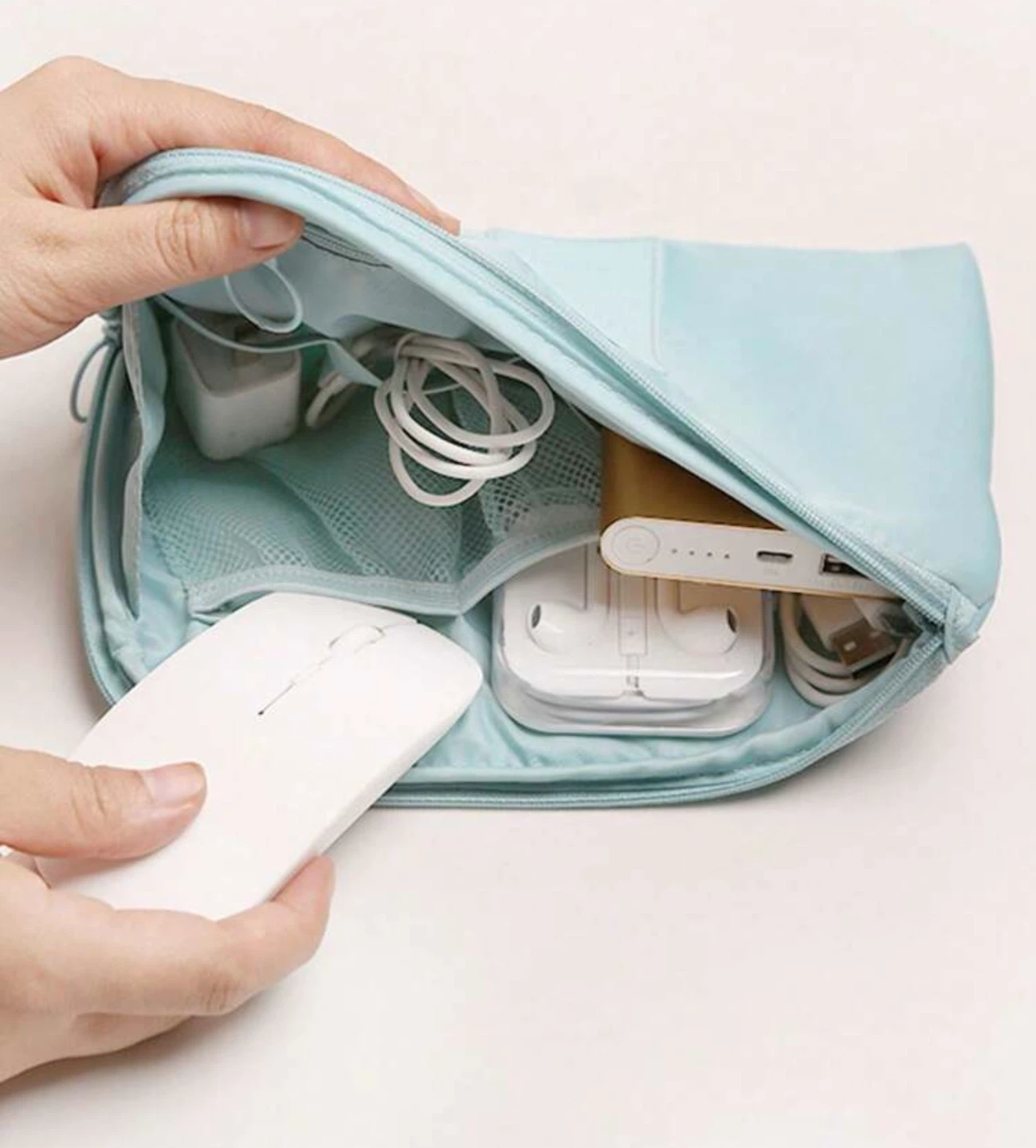 Brand New Travel Bag / Storage Bag - photo 4