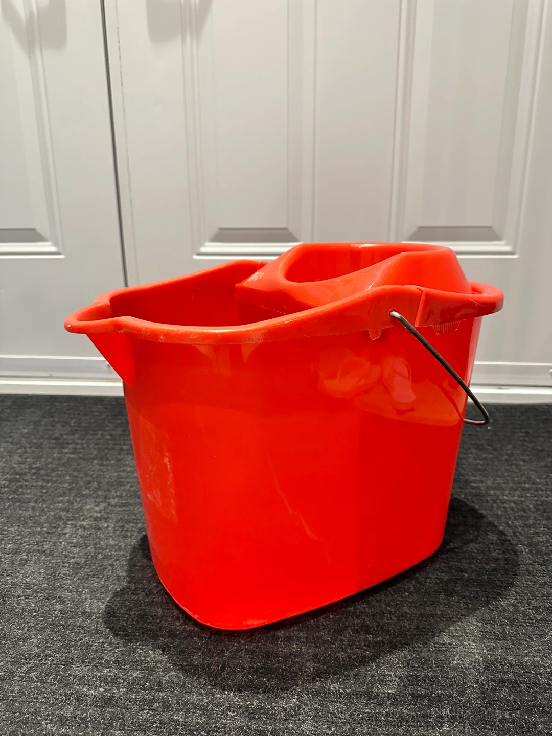 Mop Bucket with Wringer