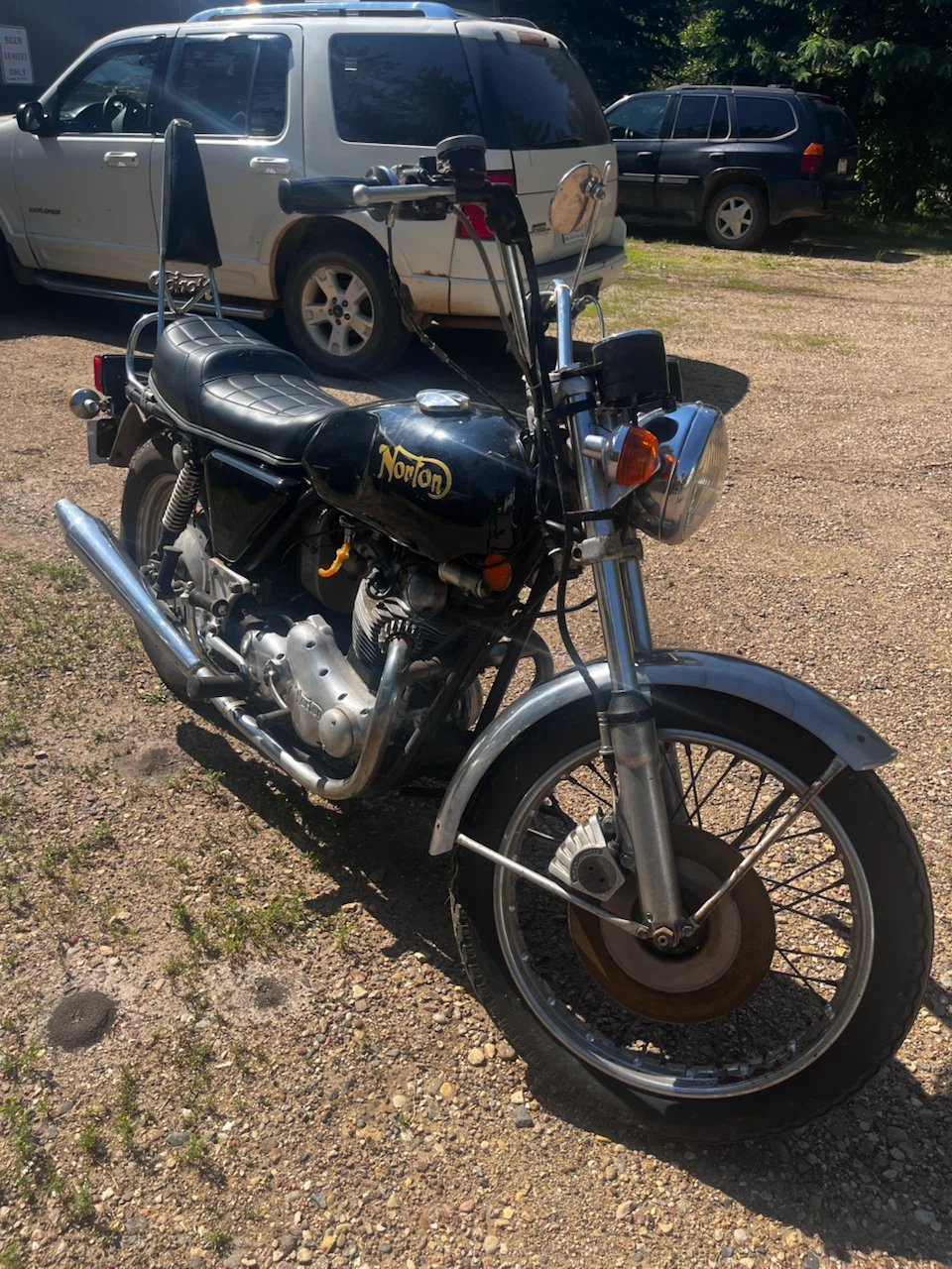 1973 850 Norton Commando motorcycle - photo 3