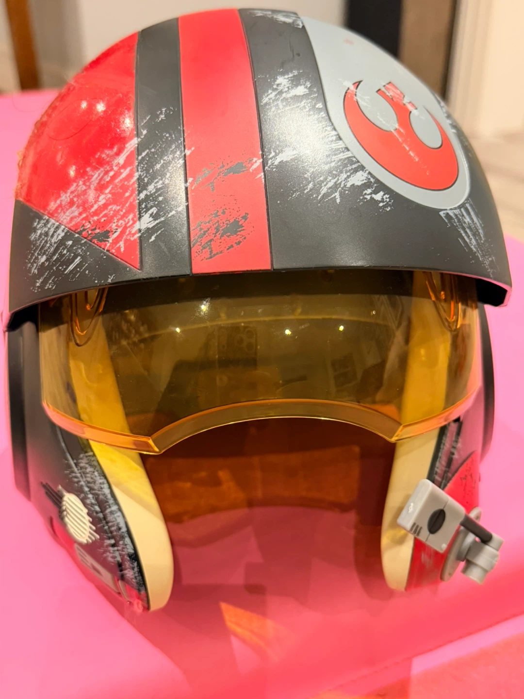 Star Wars Poe Dameron X-Wing Pilot Helmet