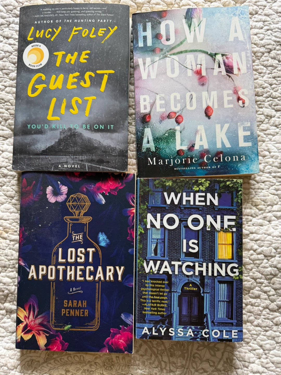 Assorted books - photo 3