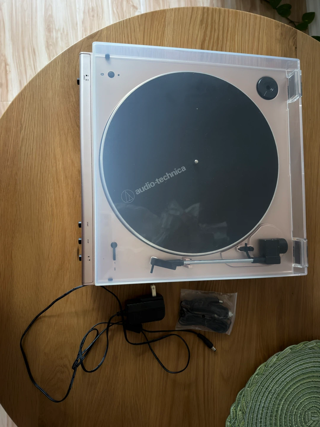 Audio-Technica AT-LP60XBT Wireless Turntable w/ Bluetooth - photo 2