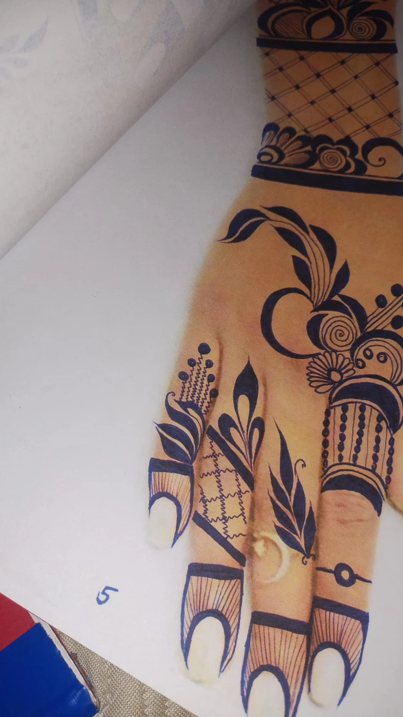 Henna Artist - photo 4