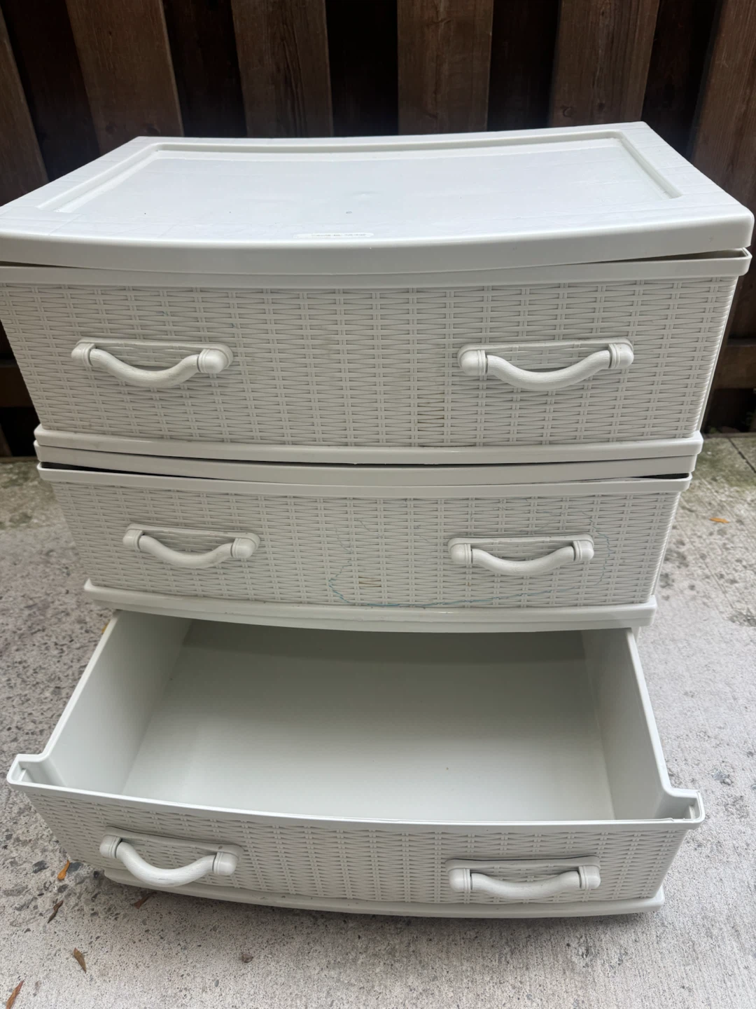 White 3-Drawer Plastic Storage Unit - photo 3